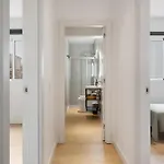 Familiar